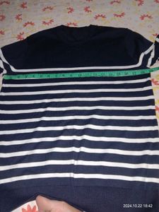 Uniqlo Sweater
