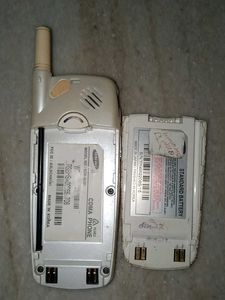 5 mobile all phone are used