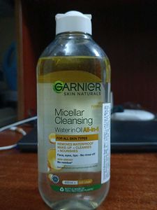 Garnier Micellar Cleansing Water In Oil
