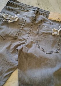 ZARA ripped Jeans Grey