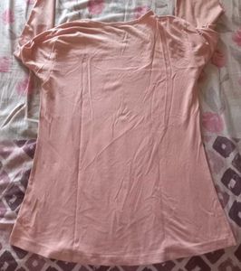 🌸Cute Peach Graphic Tee💟