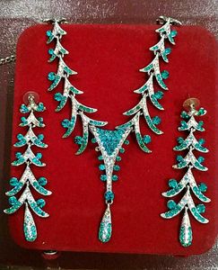 Teal Rhinestone Jewelry Set