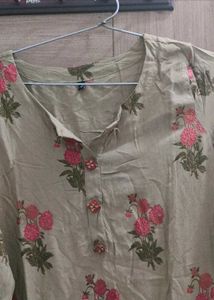 Women Kurta And Palazzo Set