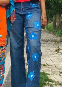 ♦️Custom Hand Painted Jeans ♦️