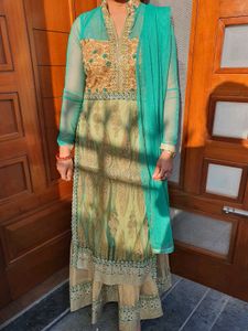 💚🍃Women Wedding Wear Gown🍃💚