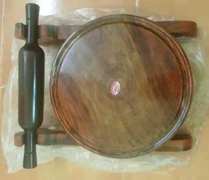 Wooden Chakla roti Maker with Rolling Pin