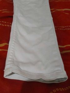 White Slim Fit Jeans