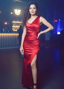 Elegant Red One-Shoulder Gown