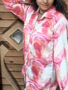 Pink Marble Print Button-Down