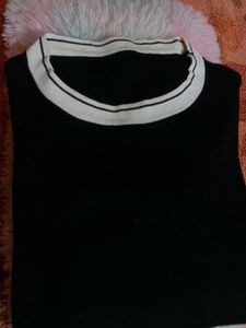 Frill Sleeve Top