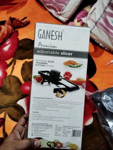 Adjustable Multipurpose Potato/Onion Slicer and Gr