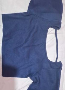 Chic Navy Long Sleeve Crop Top