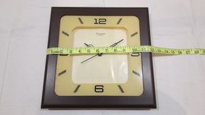 Wall Clock &amp; Decor ⏰️