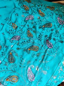 Elegant Teal Paisley Saree