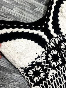 FOREVER 21, Crochet Black &amp; White Dress