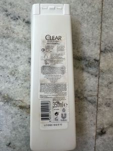 Clear Women&#39;s Anti-Dandruff &amp; Hair Loss Shampoo