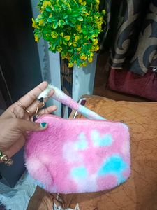 Cute Fuzzy Handbag For Kids