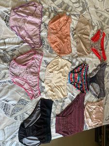 Set Of 11