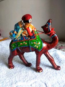 Handcrafted Camel Showpiece