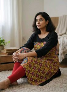 Vibrant Ateesa Kurta With Pockets & Leggings Set