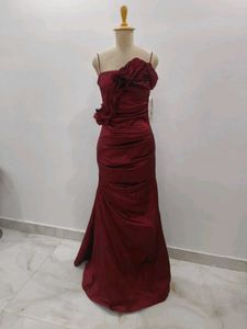 Elegant Burgundy Evening Gown
