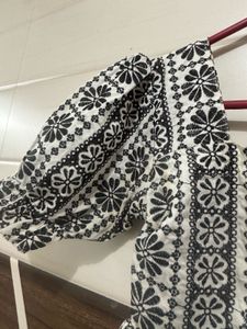 Floral Puff Sleeve Crop Top -