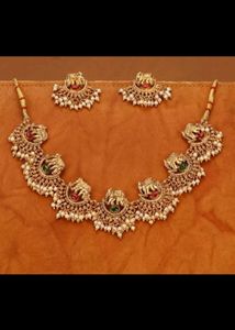 Temple Jewellery Set