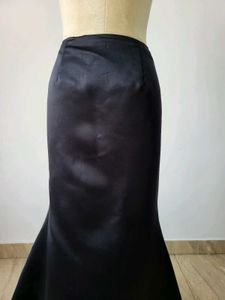 Skirt  Length 42