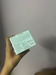 Dot &amp; Key Moisturiser