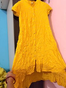 Avaasa Yellow Printed kurti