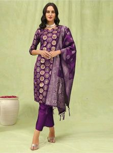 Vredevogel Verito Banarasi Jacquard Kurtis