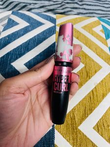 Maybelline new York hyper Curl