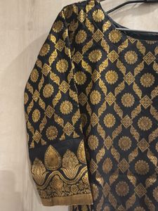 Pakistani Zari Stitched Suit ✨