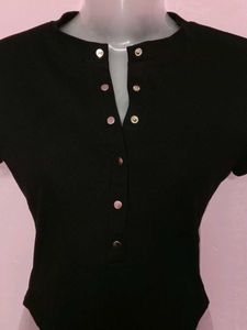 Buttoned Women&#39;s Bodysuit