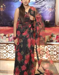 branded westside Floral pink saree with blouse