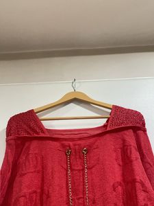 Fashionable And Party Wear Top With Shimmery Cloth