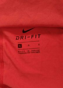 Nike women sendo