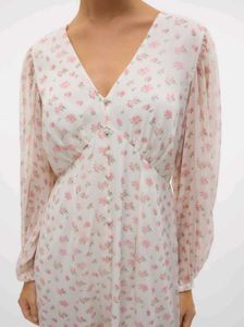 Gorgeous Floral Dress