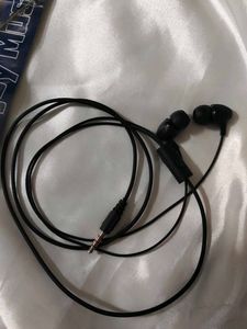 Wired Headphones
