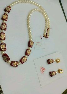 Maroon &amp; Pearl Beaded Necklace and Earring Set