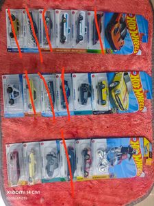 Hotwheels Supercars (2 Car Selections)