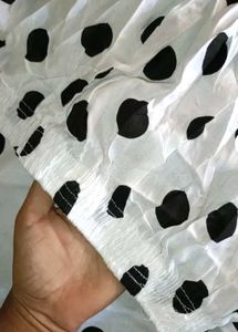(XXS)Beautiful Summer Polka Dot Kurta Set .