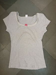 Red Ribbon White Top