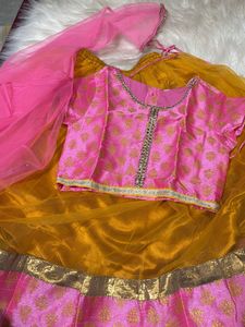 Lahenga Choli