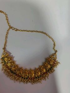 Gold Tone Necklace