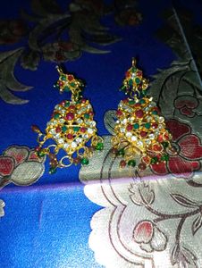 Beautiful Necklace With EarRings
