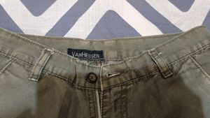 Van Heusan Pant Waist 32