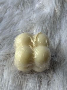 Cozy Glow – Mini Bubble Candle 🕯️✨