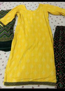 Selling Cotton Kurta Sets