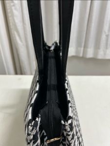 Houndstooth Tote Bag